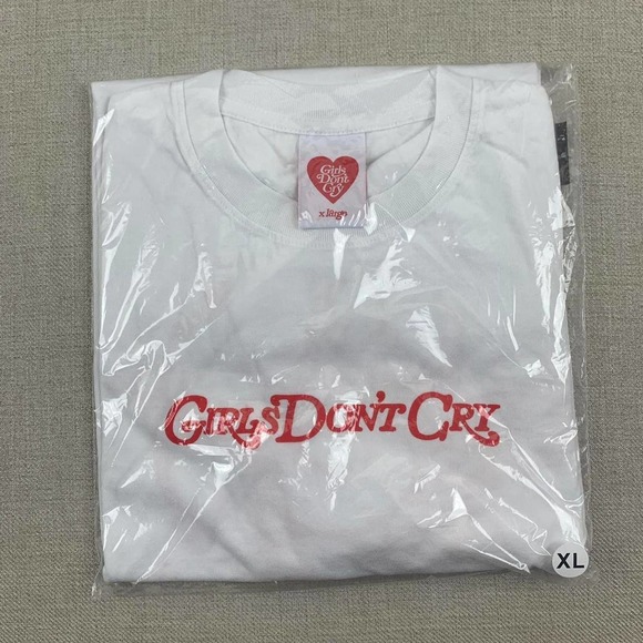 Girls Dont Cry White Angel T Shirt - Picture 3 of 3